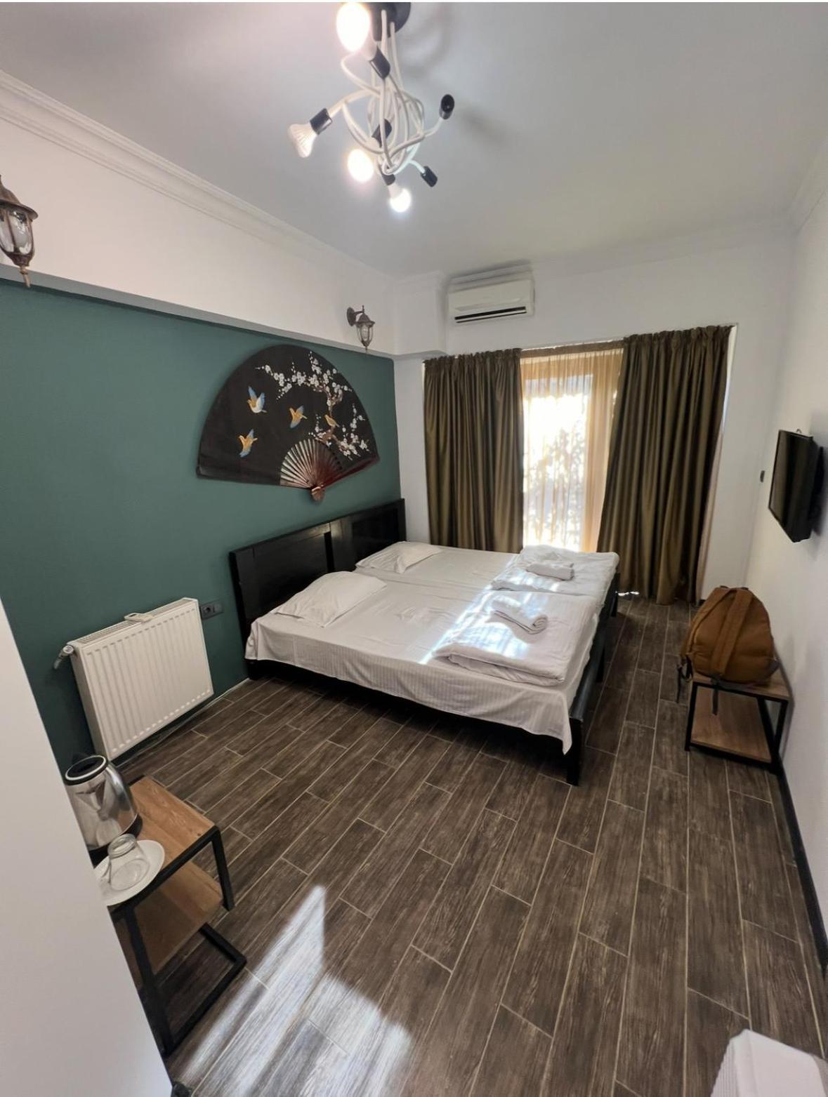 Hotel Isaka Tbilisi Ngoại thất bức ảnh