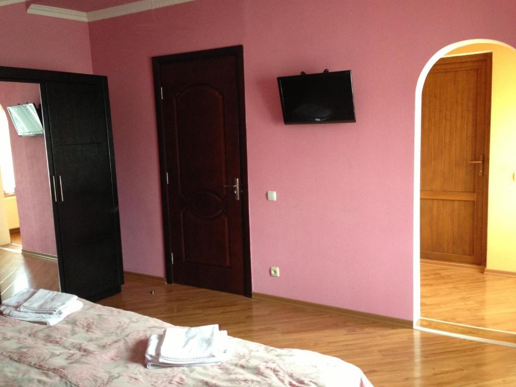 Hotel Isaka Tbilisi Phòng bức ảnh