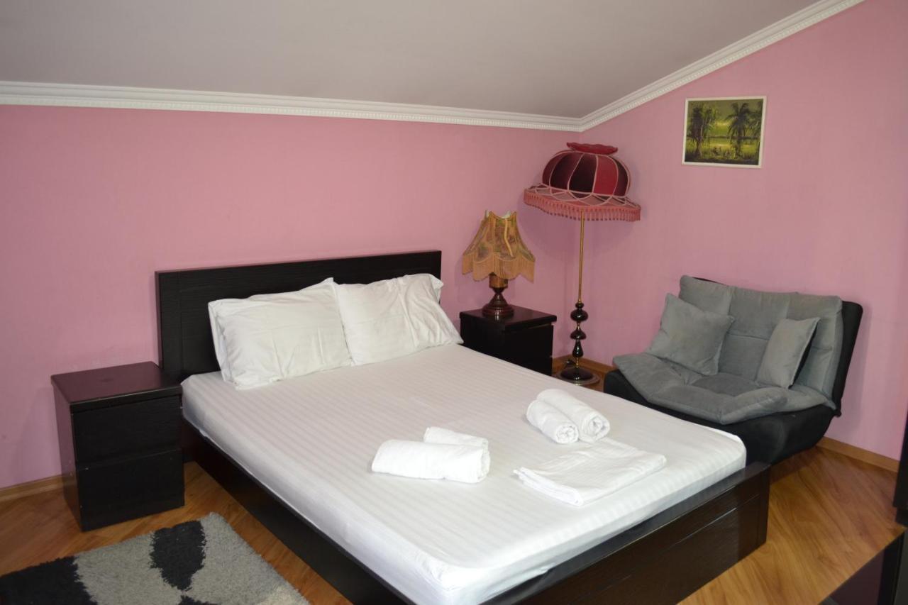 Hotel Isaka Tbilisi Ngoại thất bức ảnh