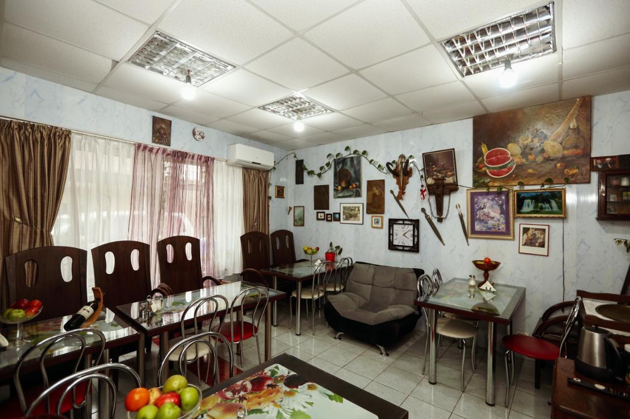 Hotel Isaka Tbilisi Ngoại thất bức ảnh