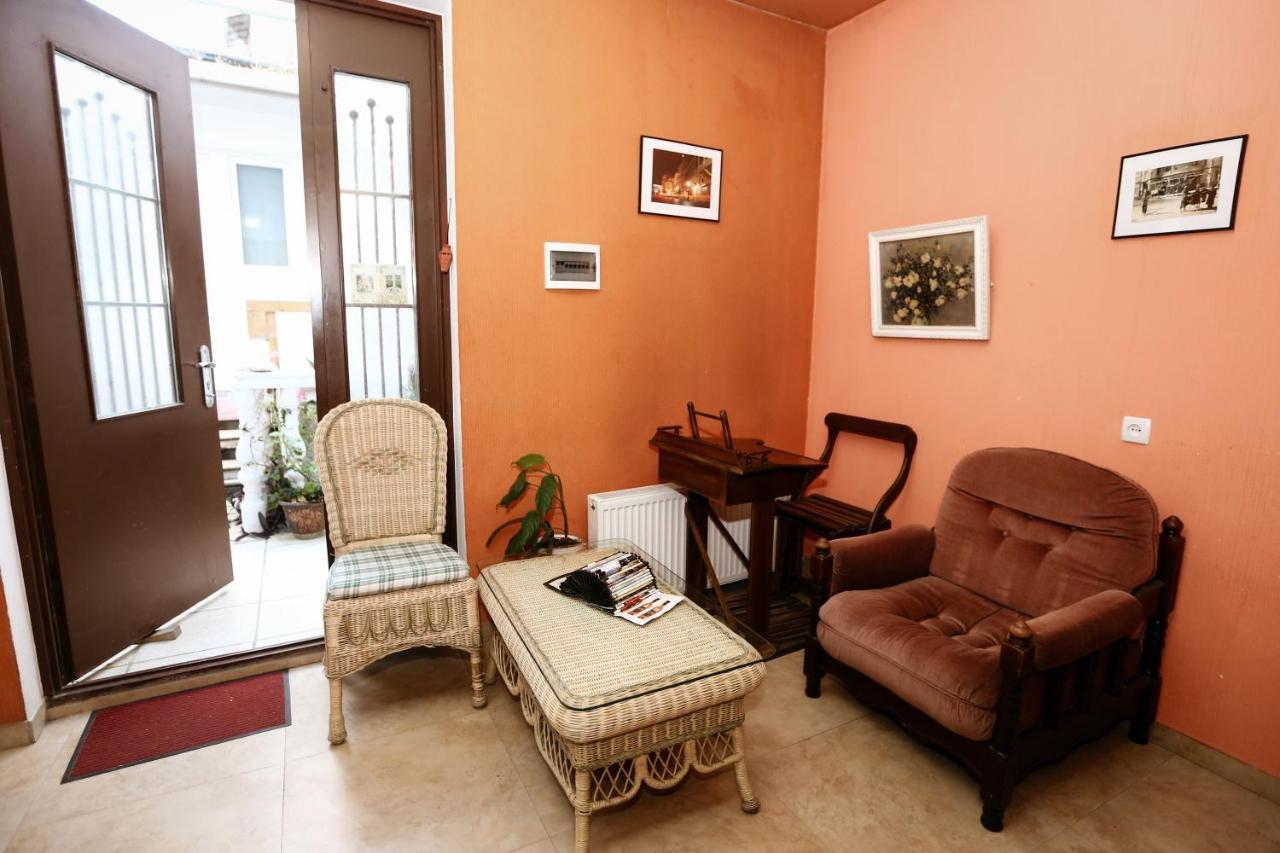Hotel Isaka Tbilisi Ngoại thất bức ảnh