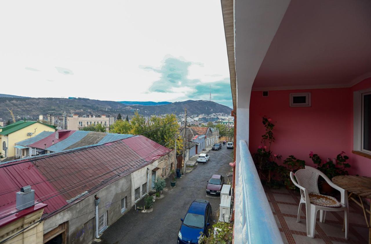 Hotel Isaka Tbilisi Ngoại thất bức ảnh