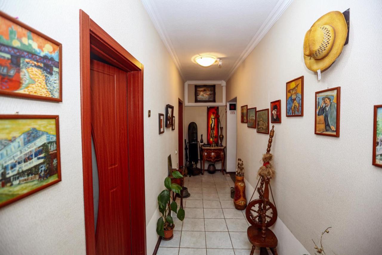 Hotel Isaka Tbilisi Ngoại thất bức ảnh