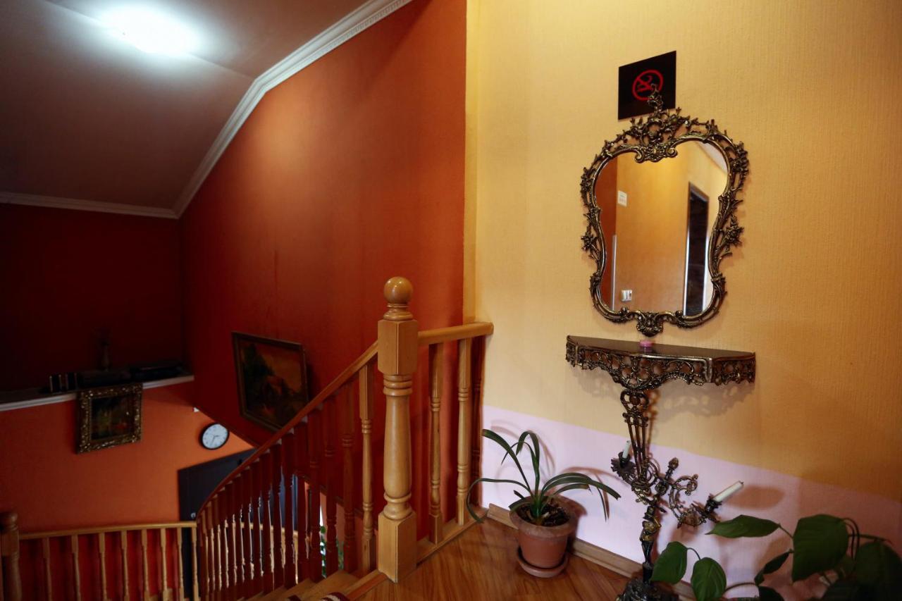 Hotel Isaka Tbilisi Ngoại thất bức ảnh