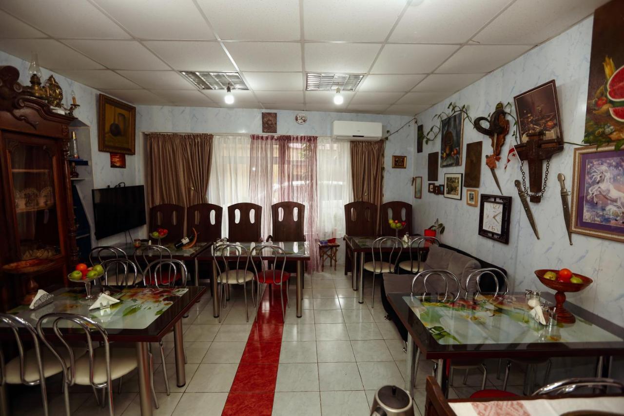 Hotel Isaka Tbilisi Ngoại thất bức ảnh